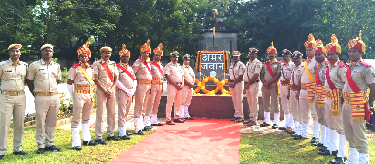 ଜିଲ୍ଲା ପୁଲିସ ପକ୍ଷରୁ ଶହୀଦ୍ ଦିବସ ପାଳିତ